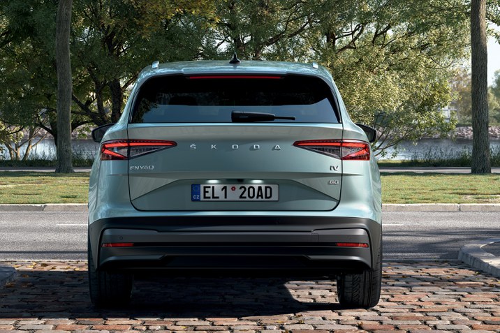 skoda-enyaq-iv-m62-exterior-02.jpg